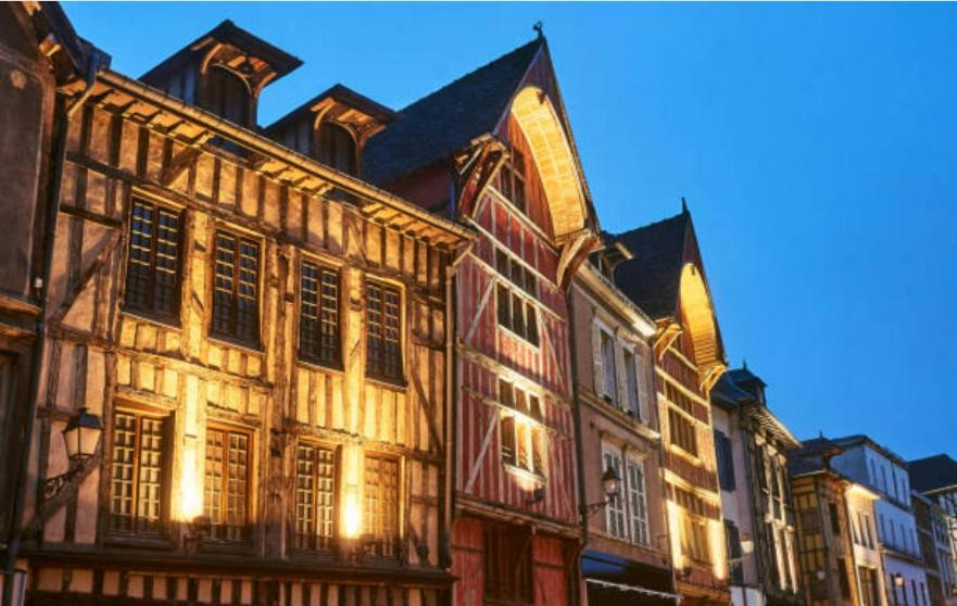 Camilla Apartment Troyes Exterior foto